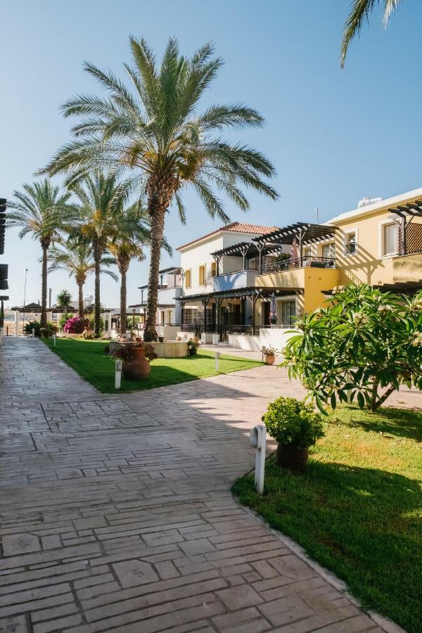 Aphrodite Gardens No.9 Luxury Apt Paphos Esterno foto