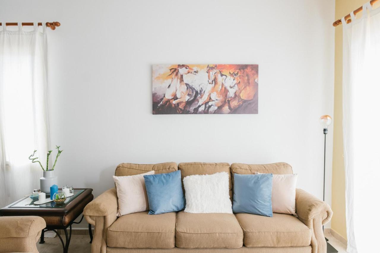 Aphrodite Gardens No.9 Luxury Apt Paphos Esterno foto